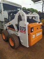 Mini Carregadeira - Bobcat S175