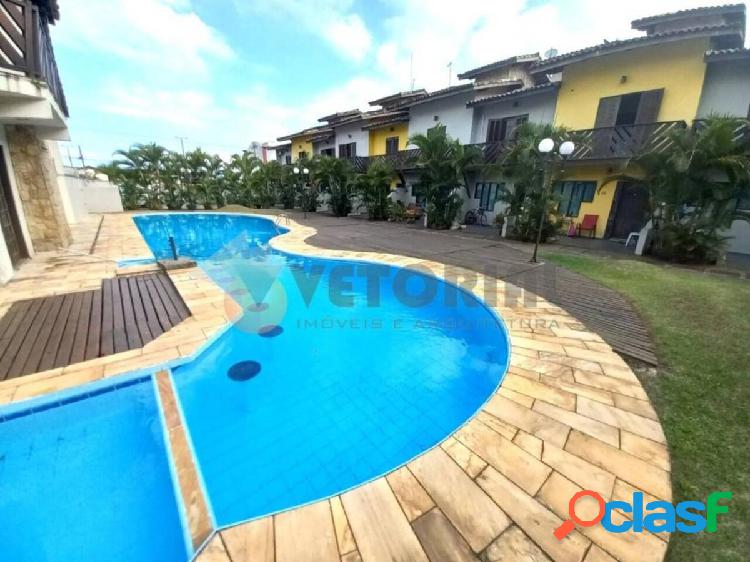Sobrado em condomínio com 2 quartos, 99m², à venda em