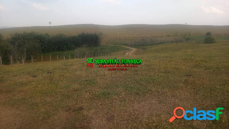 Sítio com 9 alqueires em Caçapava