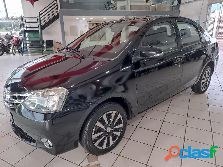 TOYOTA ETIOS PLATINUM SED. 1.5 FLEX 16V 4P MEC. PRETO 2016