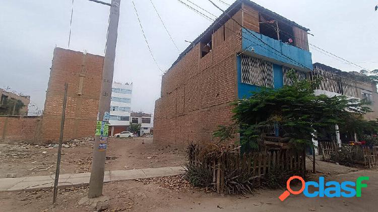 VENDO AMPLIO TERRENO EN CARABAYLLLO DE MAS DE 100 M2