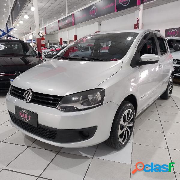 VOLKSWAGEN FOX 1.0 MI TOTAL FLEX 8V 5P PRATA 2014 1.0 FLEX