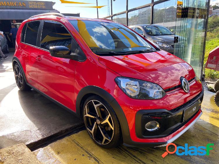 VOLKSWAGEN UP! XTREME 1.0 TSI TOTAL FLEX 12V 5P VERMELHO