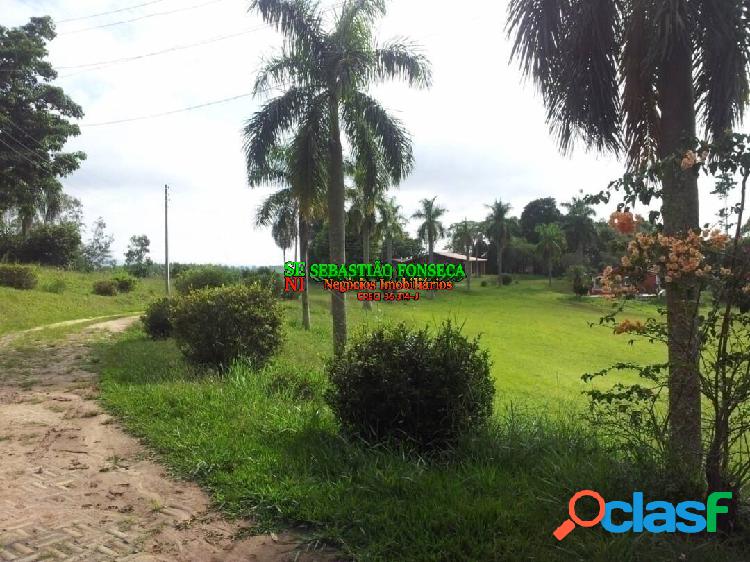 Área com 25 hectares PLANA em Caçapava