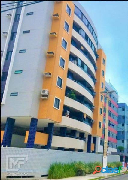 Apartamento na 1ª quadra do mar de Jatiúca, próx ao