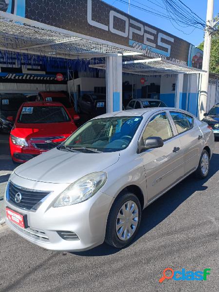 NISSAN VERSA S 1.6 16V FLEX FUEL 4P MEC. PRATA 2013 1.6 FLEX