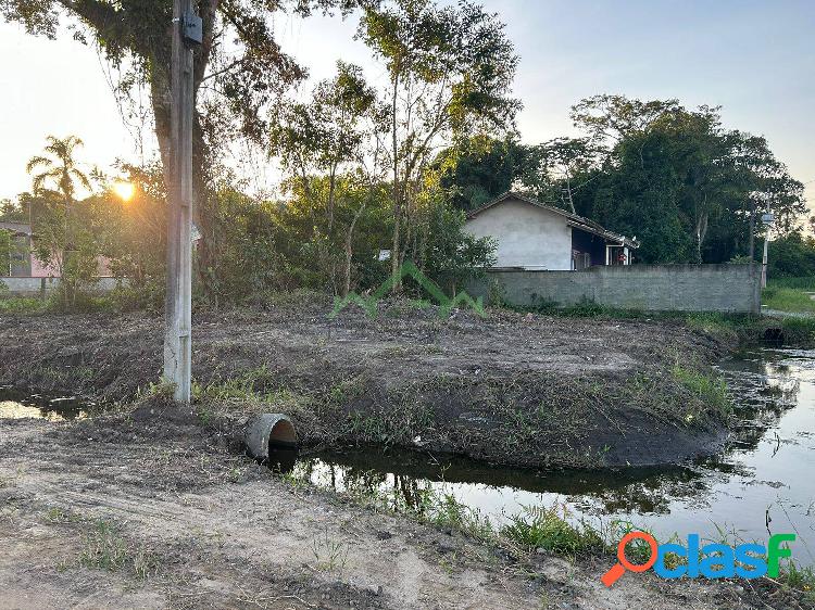 Terreno com AT de 445,00 m², à venda em Balneário Barra