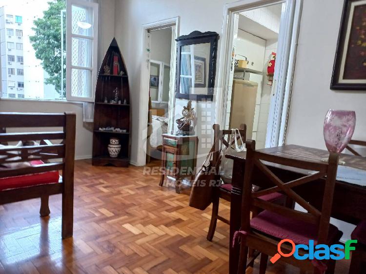 Apartamento 33m² com 1 quarto para venda na Glória RJ