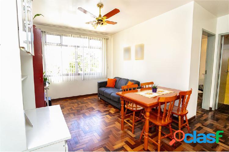 Apartamento com 2 quartos, 53m², à venda em Porto Alegre,