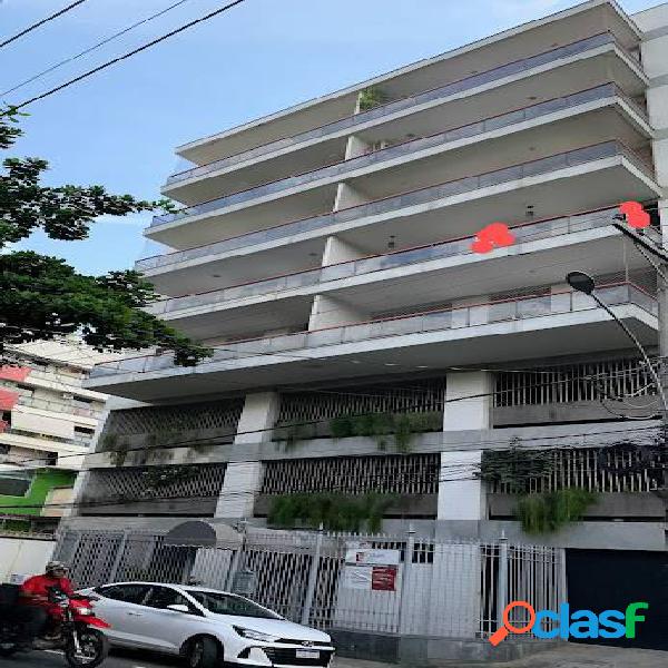 Apartamento com 2 quartos, 78m², para locação em Rio de