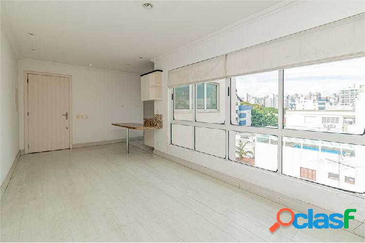 Apartamento com 2 quartos, 87m², à venda em Porto Alegre,