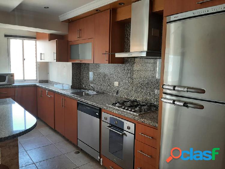 Apartamento en Venta/Alquiler en Res. Taguay, Los Mangos