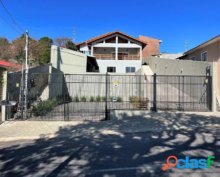 CASA COM 3 DORMITÓRIOS À VENDA, 310 M² - UVARANAS - PONTA