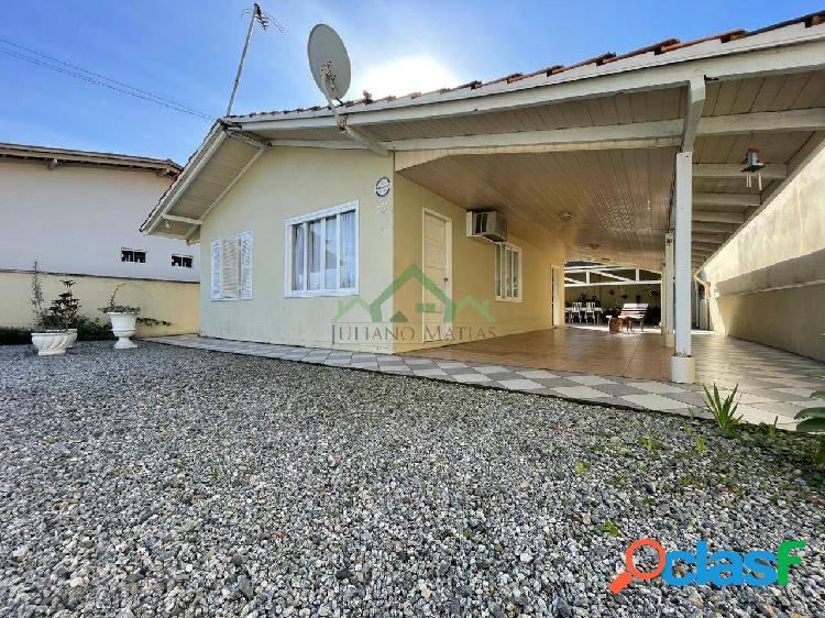 Casa com 2 dormitórios, 110 m², à venda em Balneário