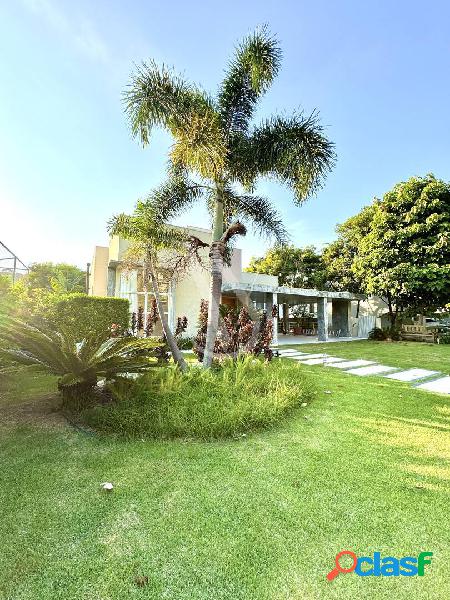 Casa com 3 dormitórios à venda, 380 m² por R$2.590.000 -