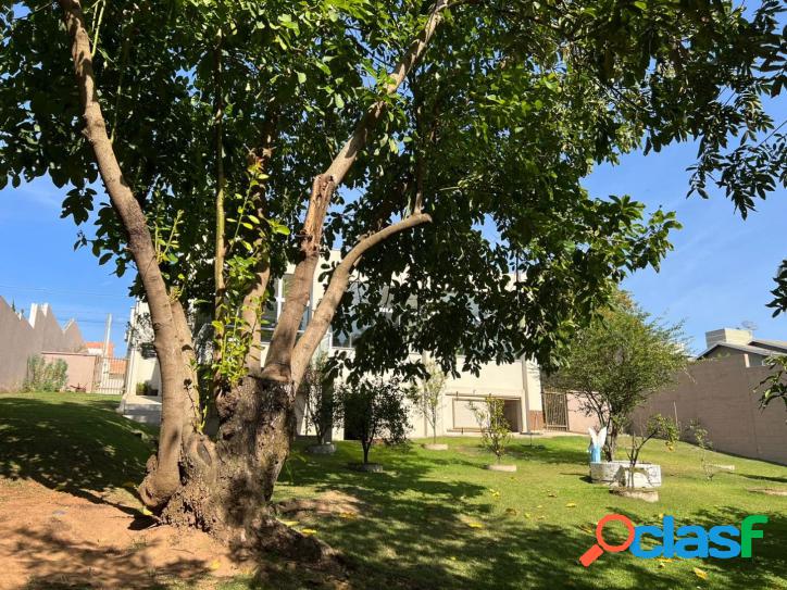 Casa com 4 dormitórios à venda, 560 m² por R$ 2.950.000 -
