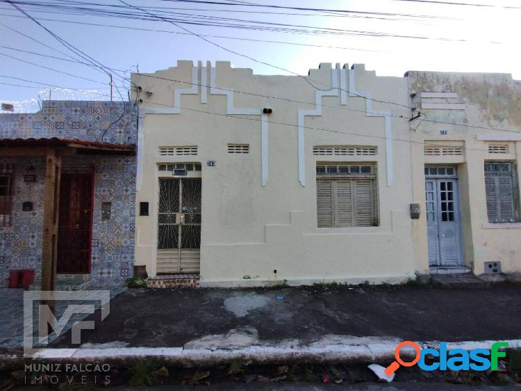 Casa nascente com Três quartos (uma suíte), Ponta Grossa