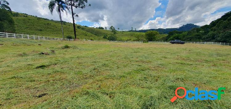 Chácara paradisíaca em Joanópolis por R$ 1.700.000,00!