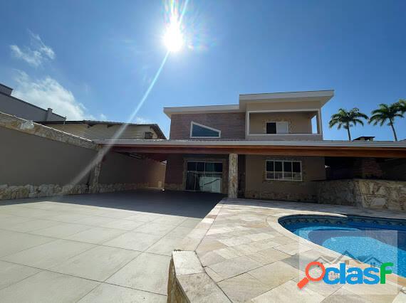 VENDE -SE CASA ALTO PADRÃO - FLÓRIDA - PRAIA GRANDE