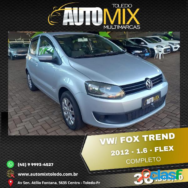 VOLKSWAGEN FOX 1.6 MI I MOTION TOTAL FLEX 8V 5P PRATA 2012