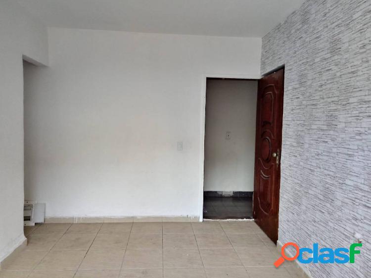 Apartamento - 01 Dorm - R$ 1000,00 - Vl Sta Luzia