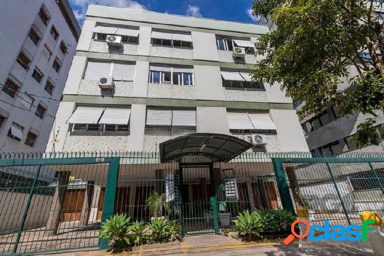 Apartamento com 3 quartos, 98m², à venda em Porto Alegre,
