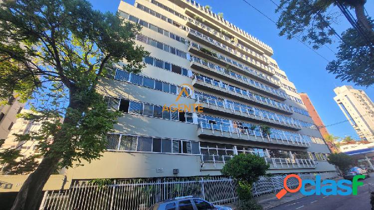 Apartamento com 4 quartos, 243m², à venda em Belo