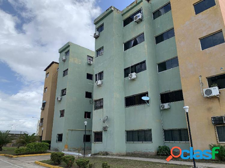 Apartamento en venta en Paraparal Bosque Real