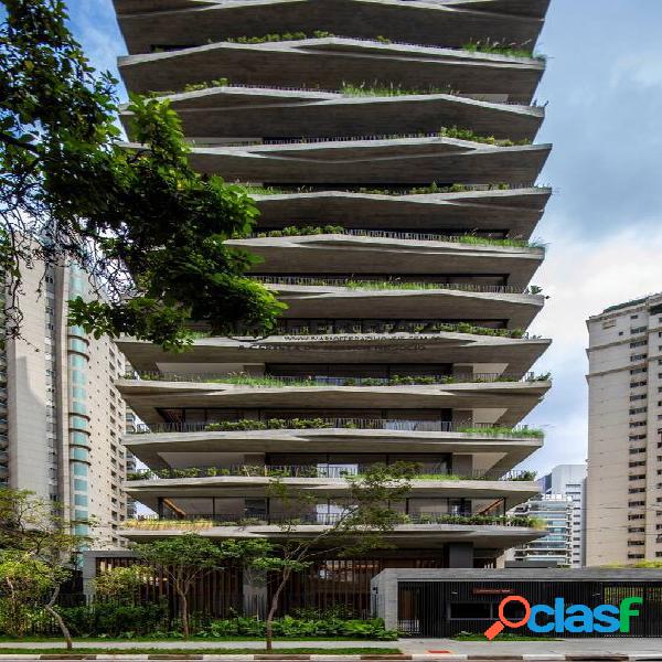 Apartamento incrível na Leopoldo Couto