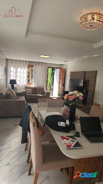 Casa 234m² - 3 Dorm - 1 Suíte - 3 Vagas - Condomínio Vila