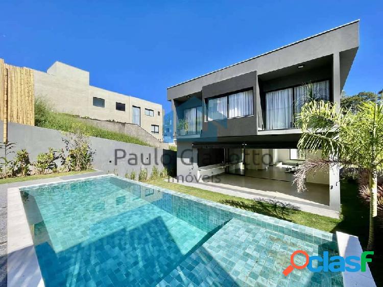 Casa Zero KM à venda - Moderna com linda piscina e àrea