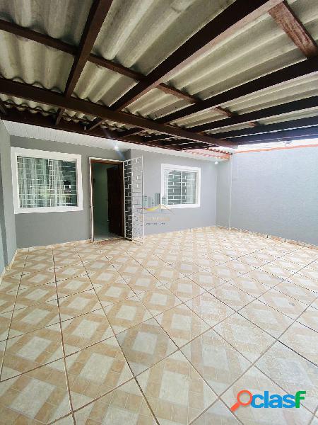 Casa com 3 quartos, 59.20m2m², à venda