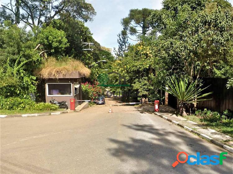 Casa em bolsão fechado com portaria 24 horas