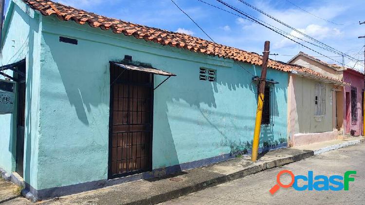 Casa en Venta San Blas Potencial Comercial