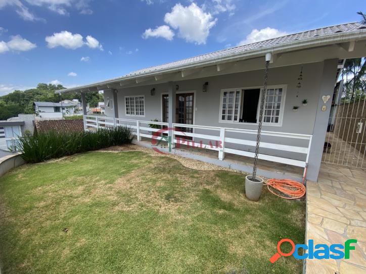 Casa no Bairro Água Verde com amplo terreno!