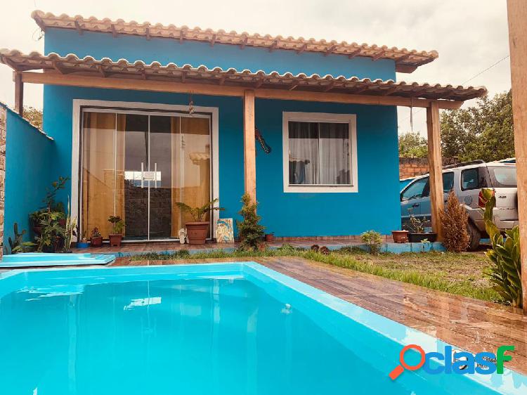 Casa á venda 2 Quartos, lazer com piscina e churrasqueira