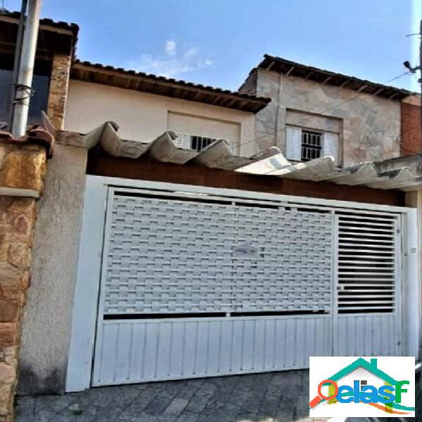 EXCELENTE SOBRADO - REFORMADO - 2 QTS - 2 WC´S - 1VG -