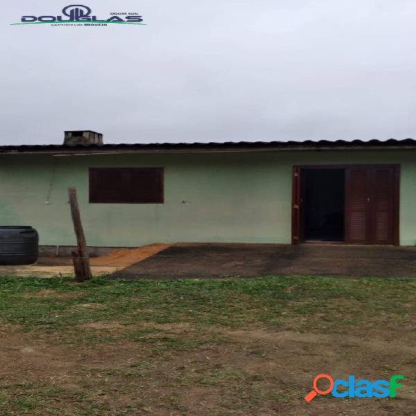 Imóvel com 2 casas