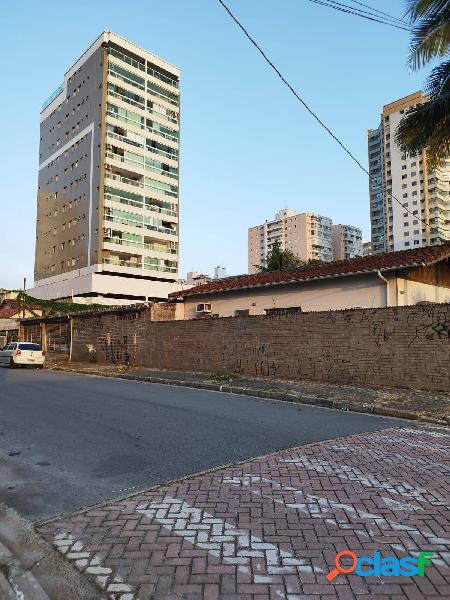 ÁREA COM 1.400 M² LOCALIZADA NO BOQUERIÃO !!!!