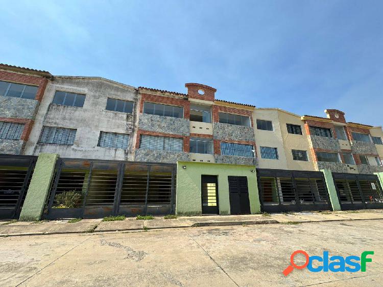 Se vende apartamento 77,05m2 Res. Villas Kamarata Urb. El