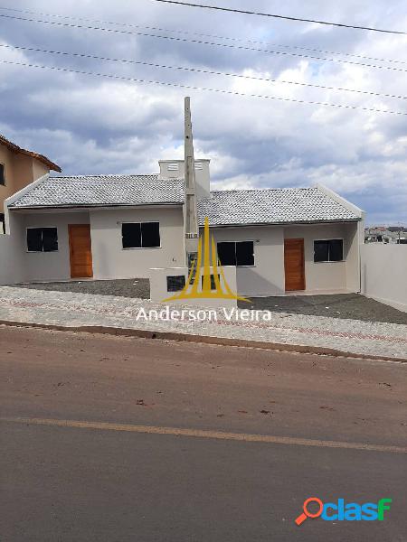 Seu paraíso: Casa Geminada 2 quartos e 2 vagas de garagem.