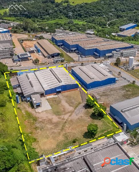 Ótimo galpão com 3.600m² para locação - Itatiba - SP