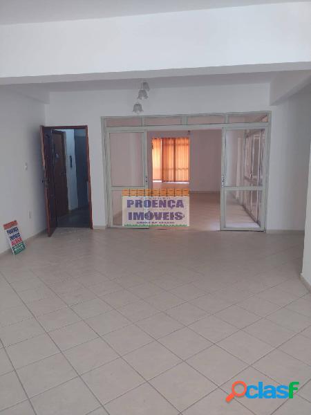 AMPLO APARTAMENTO NA PRAÇA CONSELHEIRO RODRIGUES ALVES