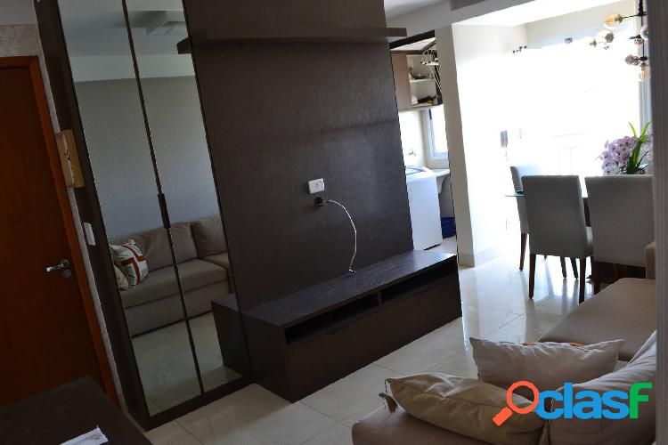 Apartamento 27º andar, mobiliado 2/4 (1 suíte) 59m²