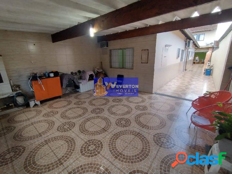 Casa 2 dorm. (1suíte) c/ edícula R$290.000,00 em Mongaguá