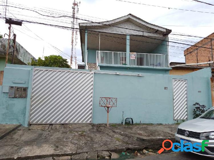 Casa Duplex Próxima do CIGS medindo 225m²/ 4 Quartos/ Vila