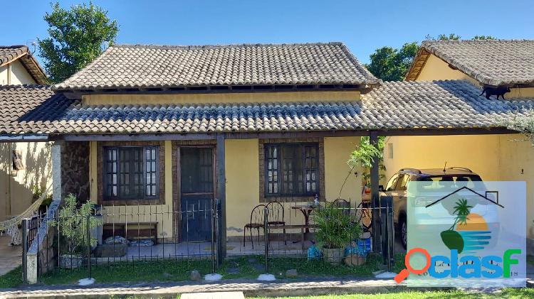 Casa em Condomínio com Piscina - Iguaba Grande