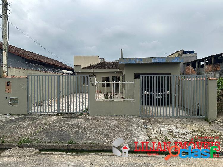 Casa lote inteiro - Bairro Jussara