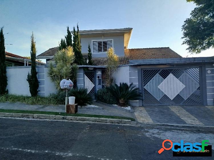 Casa à venda com 4 suítes em Atibaia/SP - Bairro Nobre -