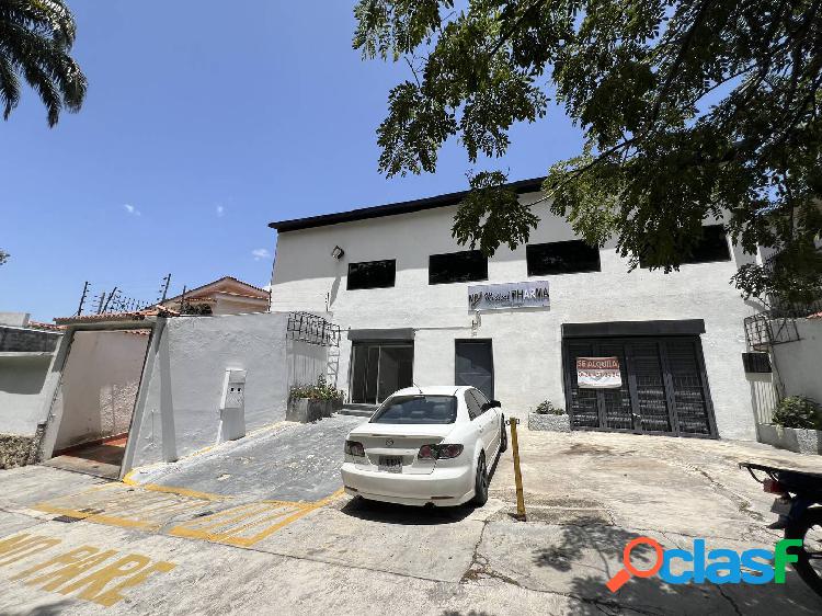 En alquiler Local de 150m2, ubicado en Planta Baja en La